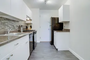 Stylish Modern And Comfy Studio w View Park - Image 2