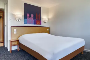 Hôtel Restaurant Campanile Tarbes - Bastillac - Image 3