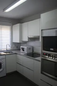 Gallagher's apartments - Image 4