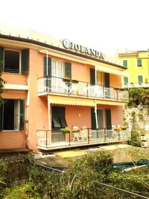 Hotel Villa Jolanda - Image 2
