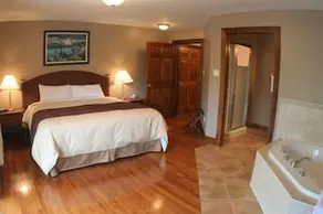 Terra Nova Golf Chalets - Image 3