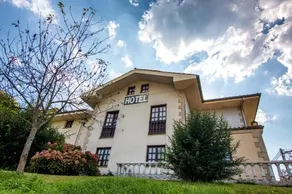 Hotel Salldemar - Image 2