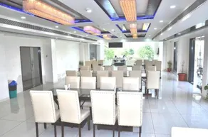 Hotel Shivanand Palace - Image 4