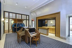 Walkable Alexandria Apts - Image 5