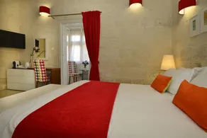 Julesy's BnB - Image 4