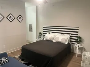 Mickey Magical 1BR Soft Loft Deep Ellum - Image 3