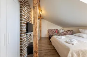 Spare Hotel - Image 2