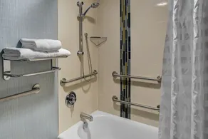 Hyatt Place Inverness - Image 5