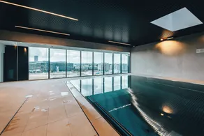 Stylish Luxurious Apt w Pool & Gym ID214 - Image 2