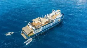 Luxury Boat Hotel Barcelona - Image 1