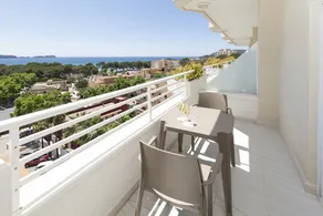 Seramar Sunna Park Hotel & Apartments - Image 3