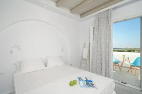 Naxian Spirit Suites & Apartments - Image 3