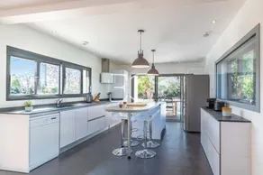 Easy Clés- Lovely Villa with Heated Pool - Image 3