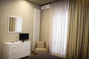 Via Brin 32 Bed & Breakfast - Image 3