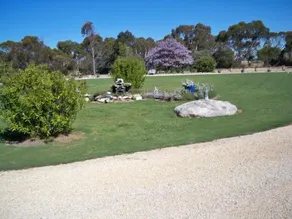 Ashwood Park Bed and Breakfast - Image 4