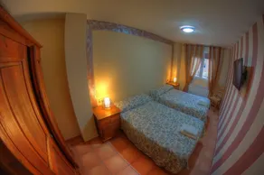 Hotel Redecilla del Camino - Image 3