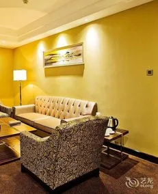 Yichang Golden Lion Hotel - Image 5