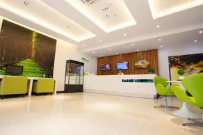Vatica YangZhou Slender West Lake YangZhou University Teacher's College Hotel - Image 3