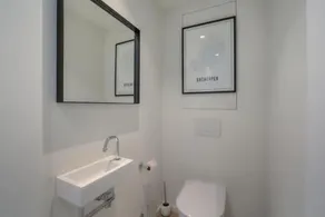 One of a kind skyview apt overlooking MAS - Image 3