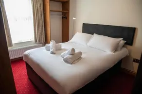 The Knighton Apartment - Image 2