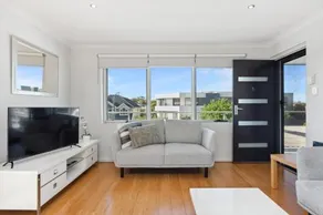 Applecross Riverside Apt - Image 4