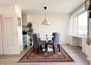 Moderne & helle Wohnung mit Netflix & Bergsicht - Image 5