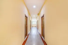 Hotel Royal Plaza - Image 3