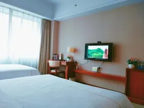 Dreamland Hotel Huizhou - Image 4
