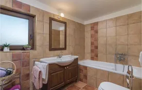 House in Kršan for 9 people with 3 rooms Ref. 619823 - Image 3