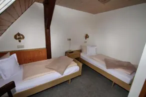 Hotel Garni - Image 2