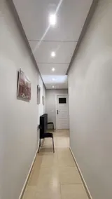 Lovely 3-bedroom apartment with free parking - Image 3