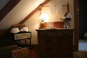 Mulberry Tree Inn - Image 4