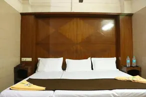 G.R. Guest House - Image 4