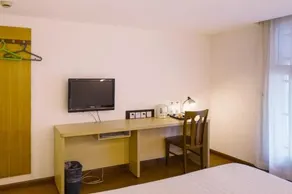 Motel Shanghai Hongkou Football Stadium Chifeng Road - Image 5