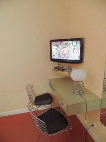 Revotel - Image 3
