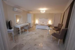 Cinar Hotel - Image 2