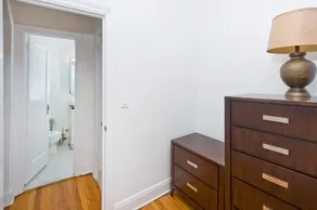 Midtown East Apartments - Image 2