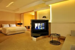 Asia Emperor Hotel - Image 3