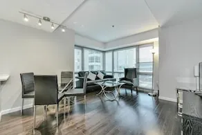 Boston Harbor View Luxury Suites - Image 5