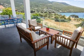 Nimporio Renidora Getaway - Private Seaview Oasis - Image 4