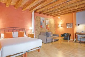 Friendly Rentals Manuela - Image 2
