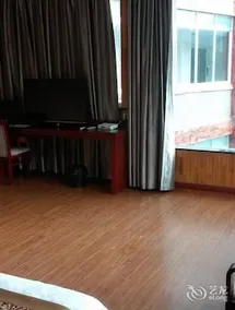 Jinxiu Xiangcao Lake Holiday Hotel - Image 5