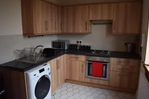 Kelpies Serviced Apartments- McCreadie - Image 5