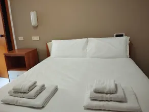 Casa Amica Guest House - Image 2