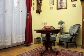 Budapest Tourist Apartments József körút - Image 4