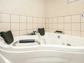 Peaceful Holiday Home in Jutland with Hot Tub - Image 2