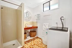 Ocean Views in Vibrant Coolum - Image 5
