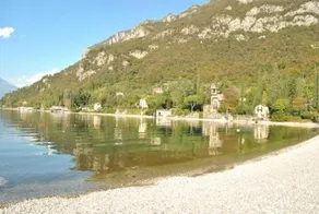 The Garden on The Lake - Image 3