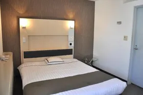 Hotel West - Image 5