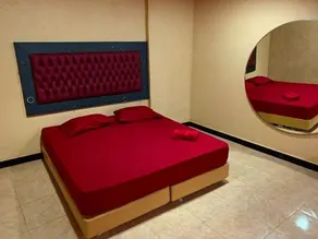 Motel Emocoes - Image 5